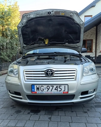 Toyota Avensis cena 10000 przebieg: 343864, rok produkcji 2004 z Pilawa małe 154